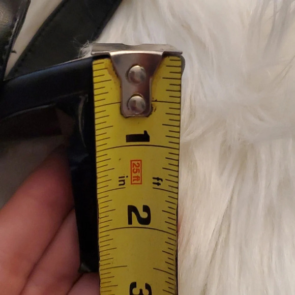 Nine West Black Lavonda Kitten Heels & Back Criss Cross Ankle Straps - Picture 9 of 9